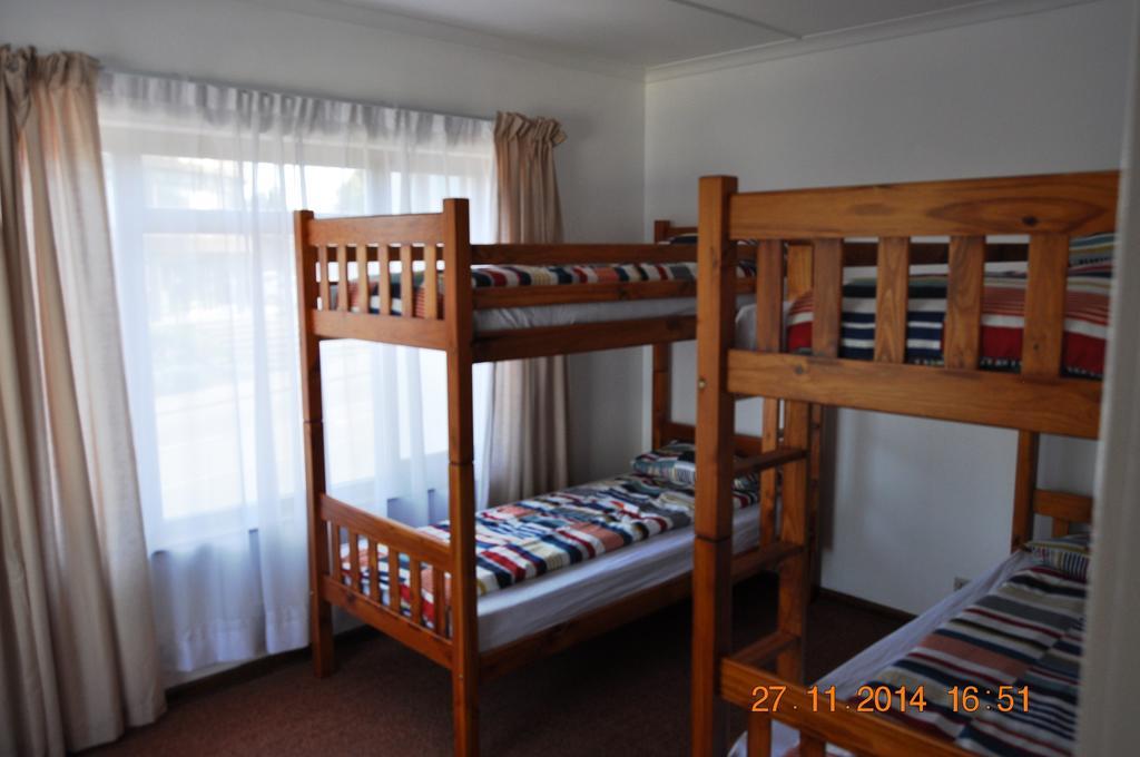 Backpacker Apartments Plettenberg Bay Zewnętrze zdjęcie