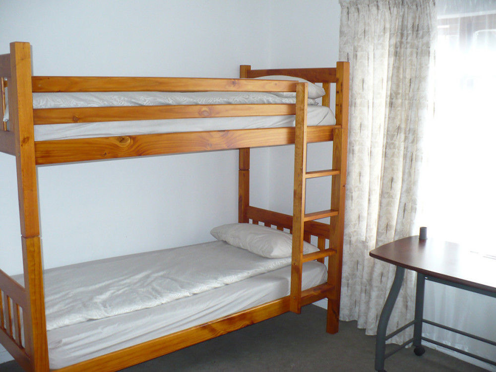 Backpacker Apartments Plettenberg Bay Zewnętrze zdjęcie