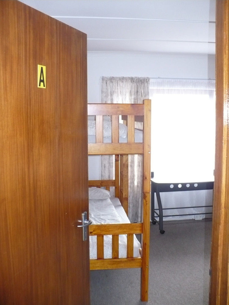 Backpacker Apartments Plettenberg Bay Zewnętrze zdjęcie